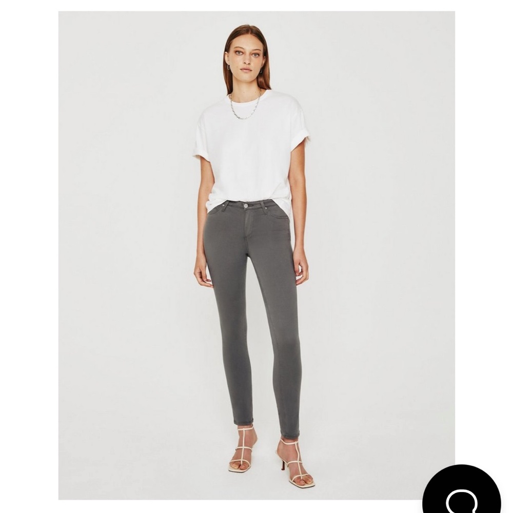 NWOT AG Prima Cigarette Jeans